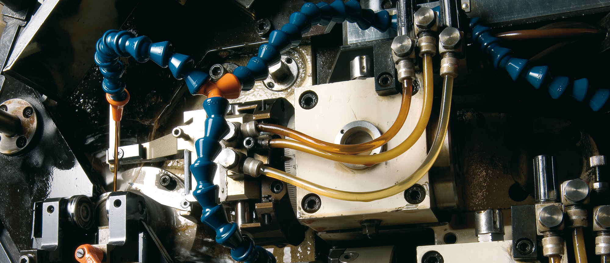 CASTROL_MACHINERY_Header_Banner.jpg
